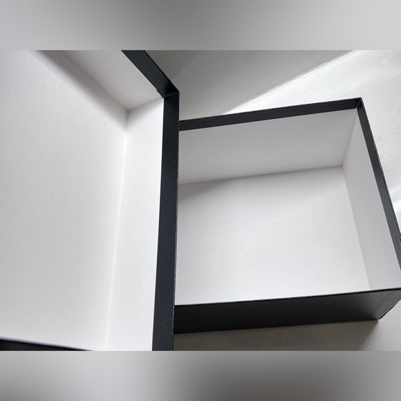 Barney’s New York Gift Box (Empty) Small/Medium Black. New. For Small Items. - Picture 4 of 7